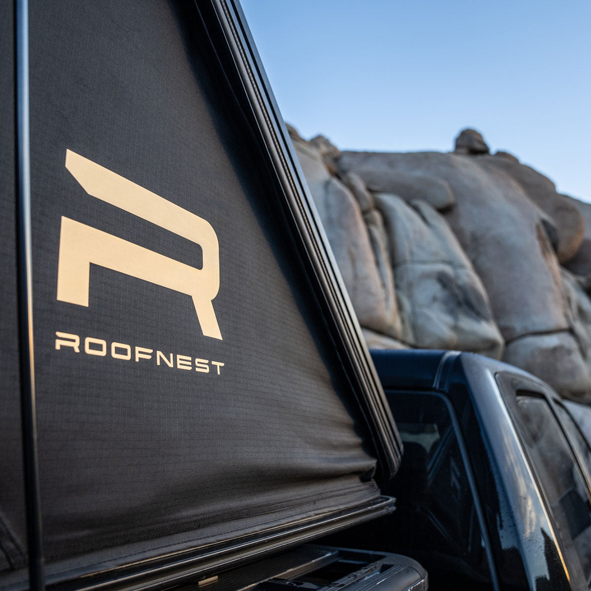 Roofnest Falcon 3 EVO Air Roof Top Tent
