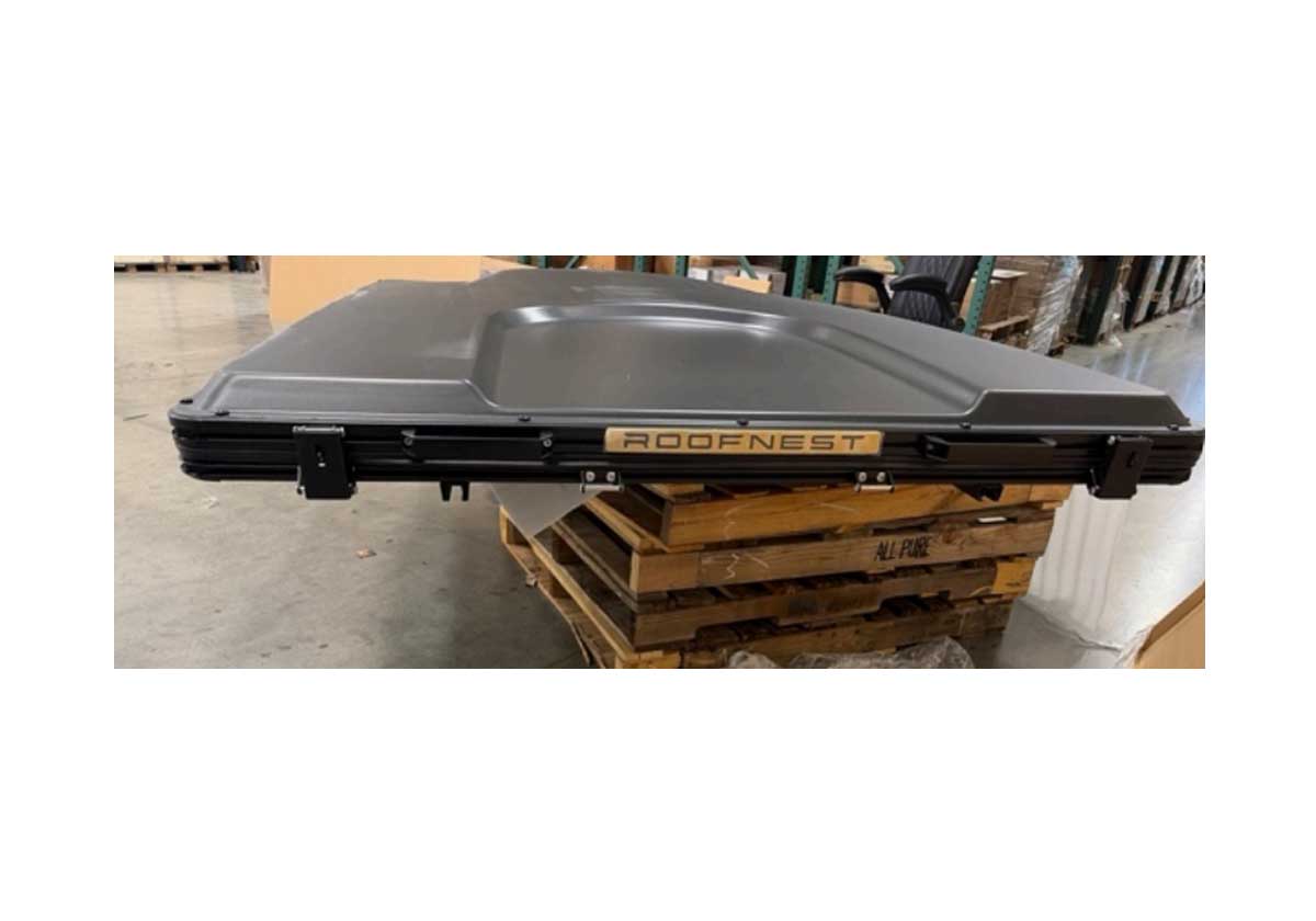 Roofnest Falcon 3 EVO XL Air Scratch & Dent Rooftop Tent