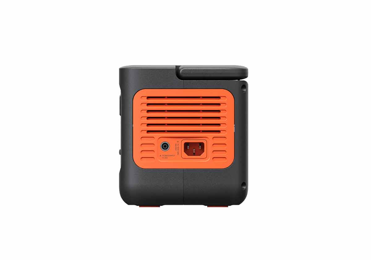 Jackery Portable Power Station  Explorer 300 v2